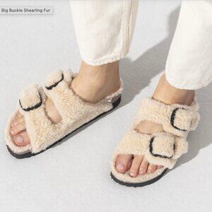 Birkenstock Arizona Teddy Shearling Sandals_38